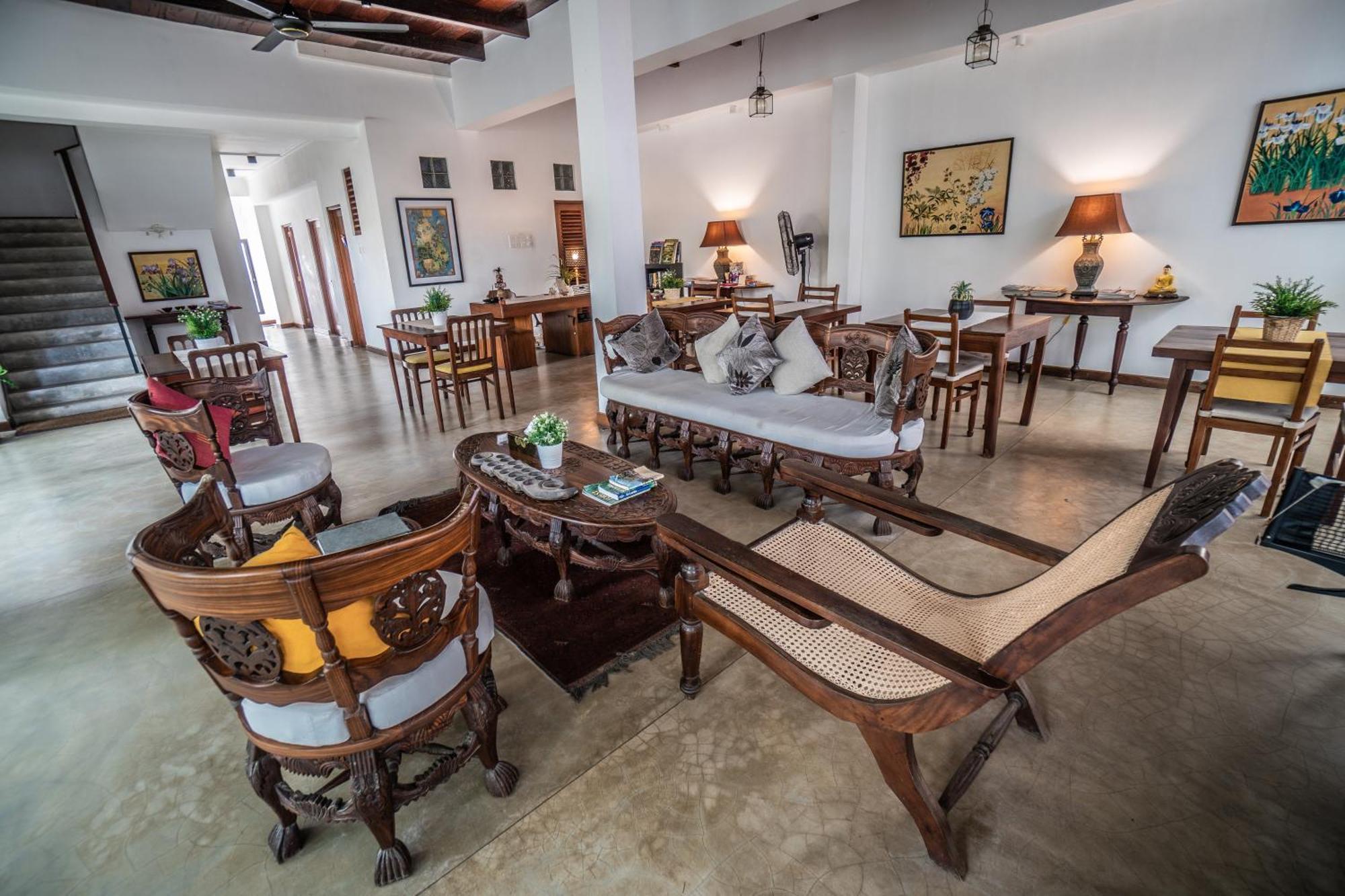 Hotel Sayura House Colombo Esterno foto